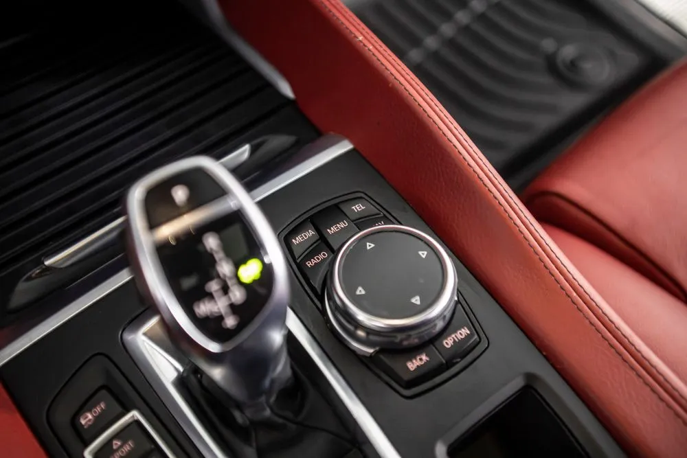 BMW X6 photo 31