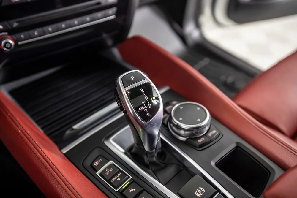 BMW X6 photo 29
