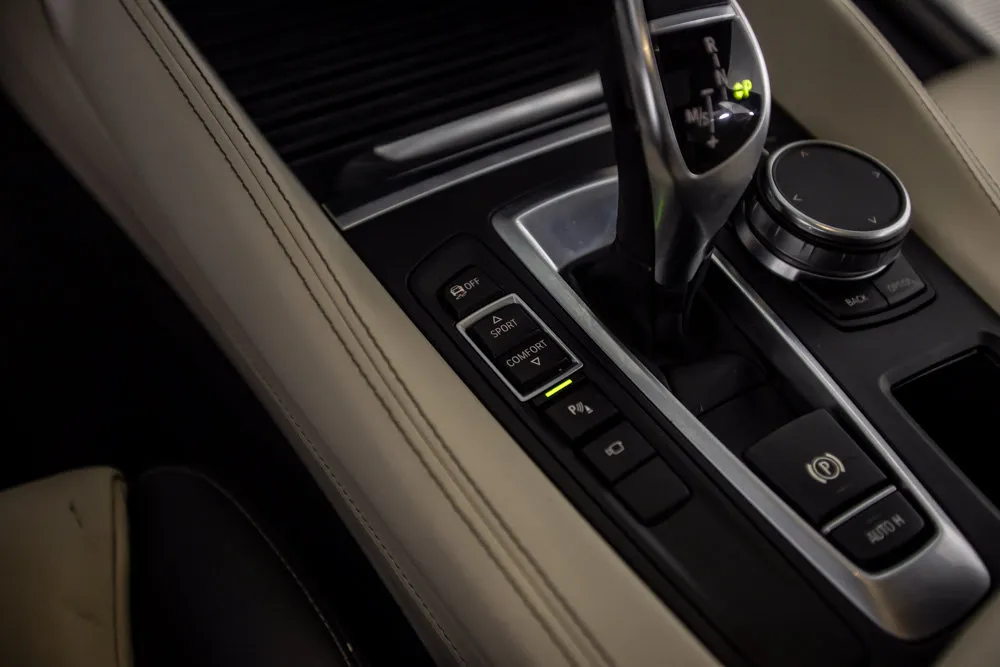 BMW X6 photo 32