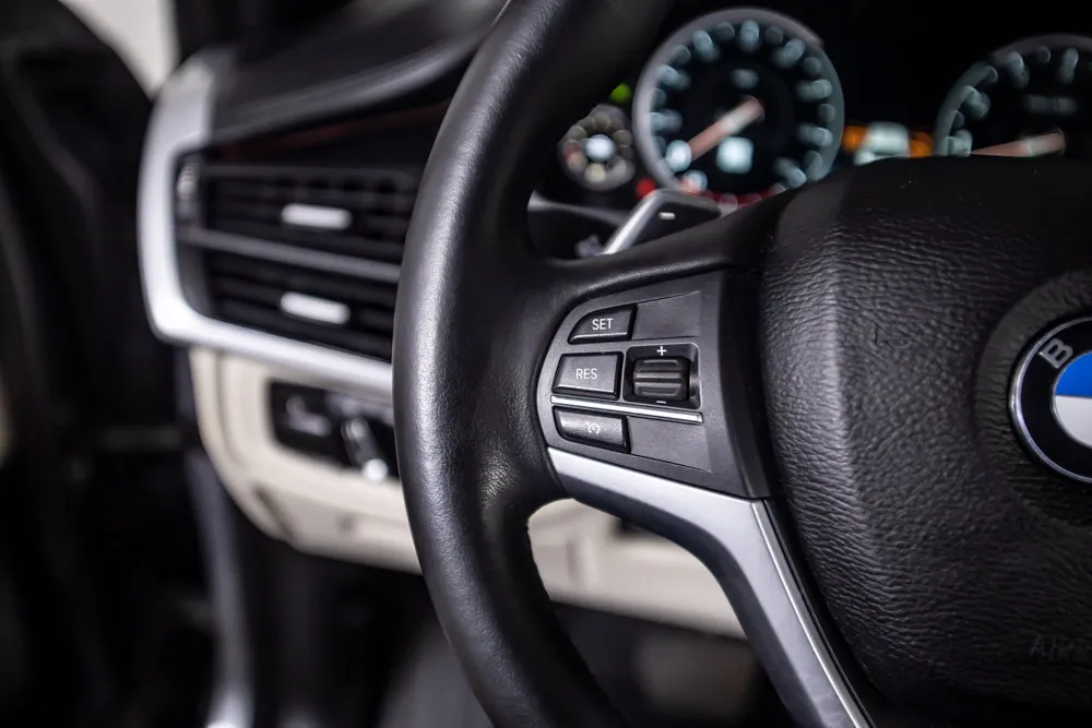 BMW X6 photo 35