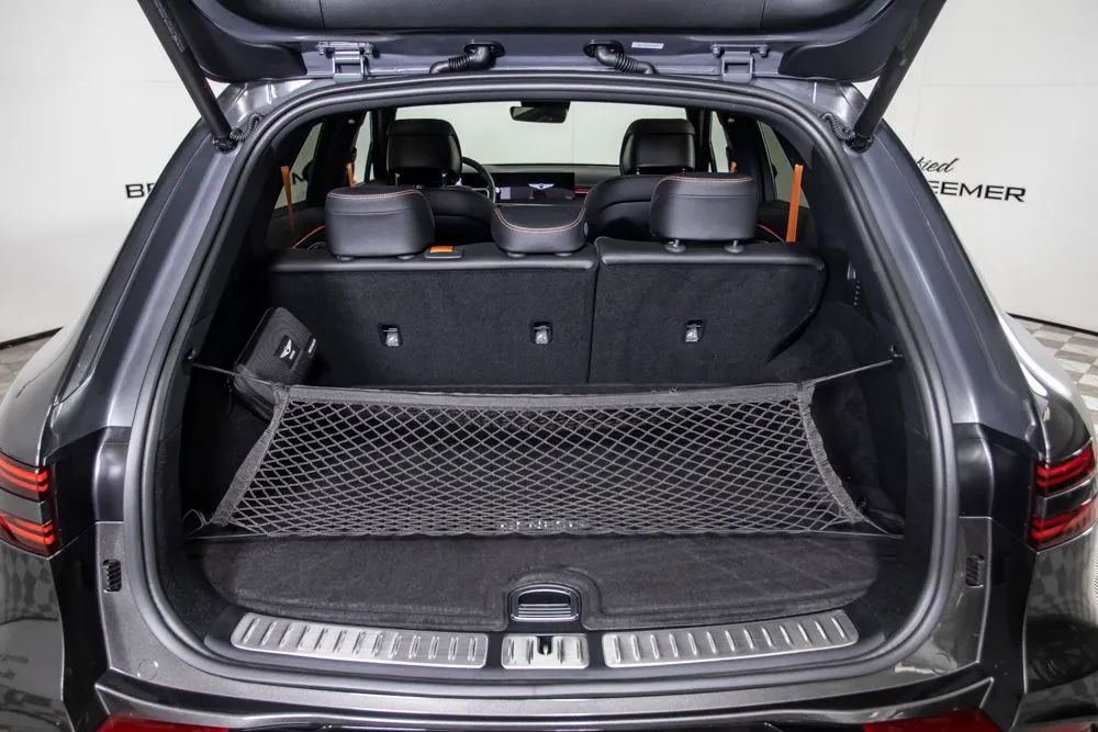 Genesis GV70 photo 8
