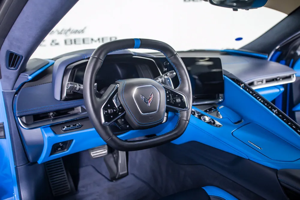 Chevrolet Corvette photo 17