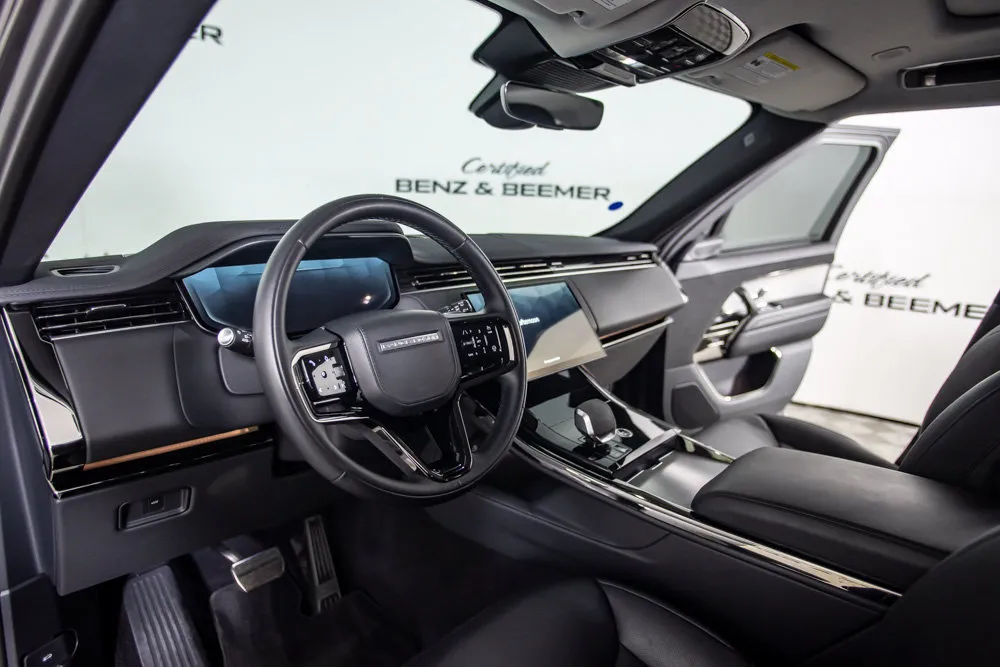 Land Rover Range Rover Sport photo 19