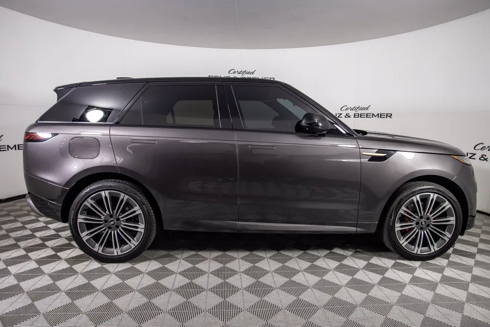 Land Rover Range Rover Sport photo 4