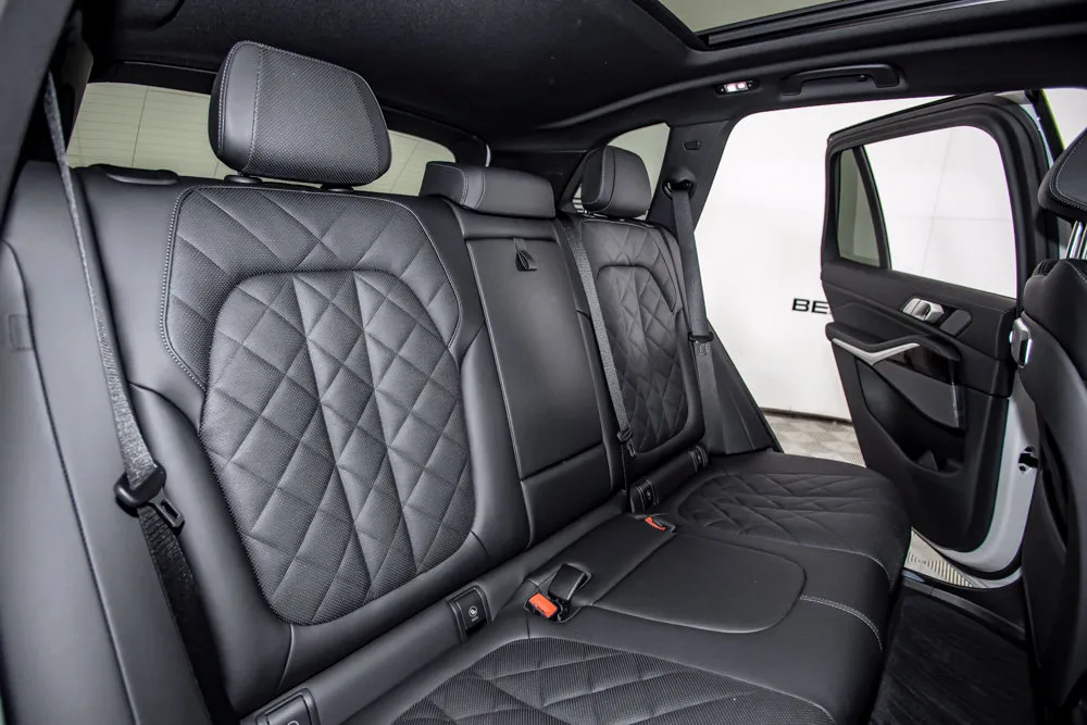 BMW X5 photo 16