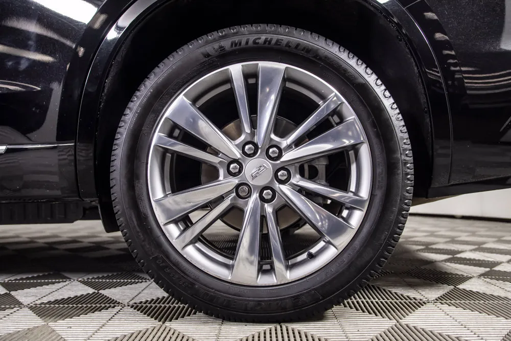 Cadillac XT6 photo 46