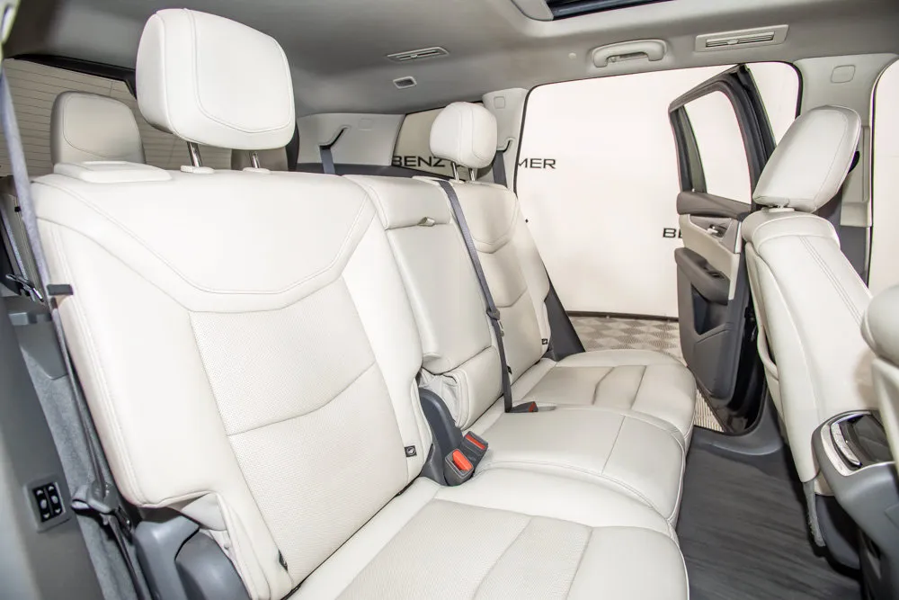 Cadillac XT6 photo 17