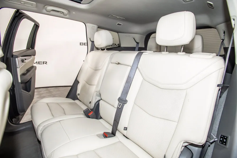 Cadillac XT6 photo 14