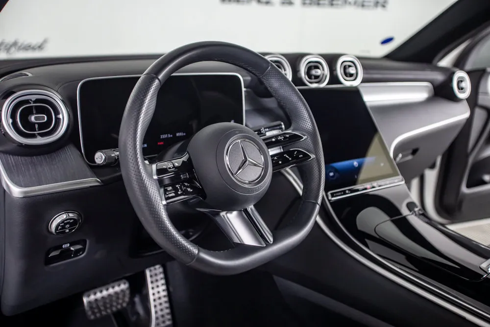 Mercedes-Benz GLC photo 21