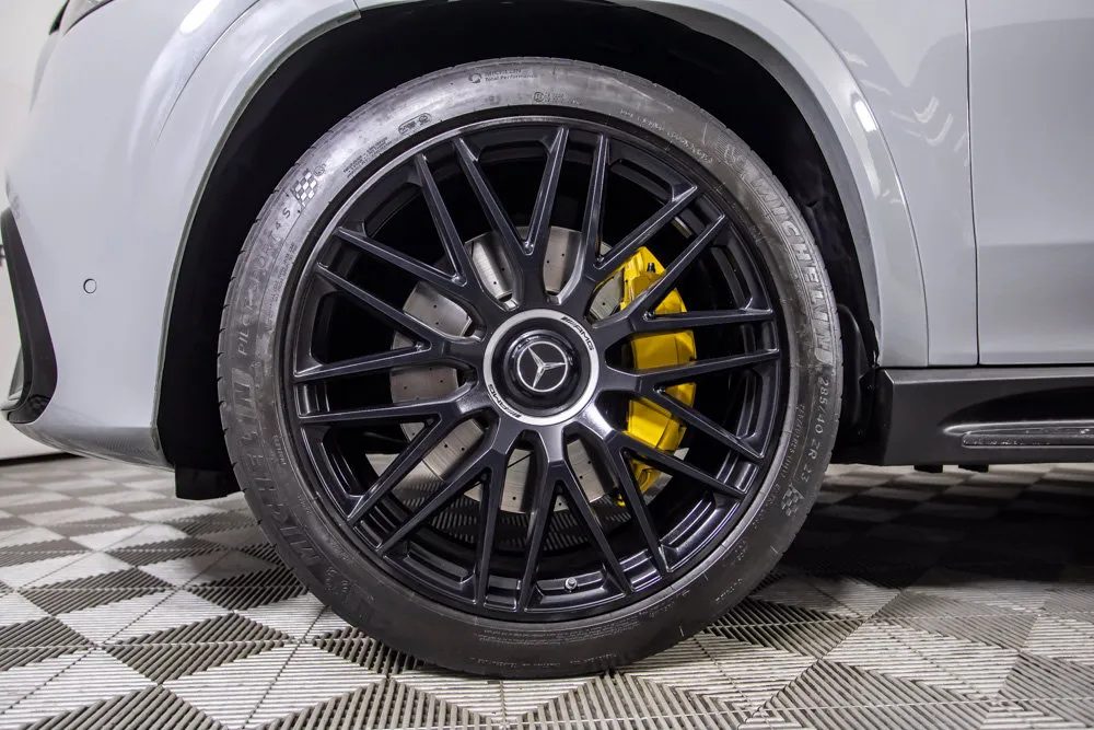 Mercedes-Benz GLS photo 43