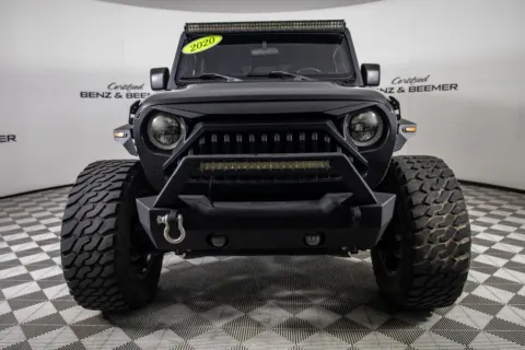 More photos of 2020 Jeep Gladiator Sport at Certified Benz & Beemer, AZ