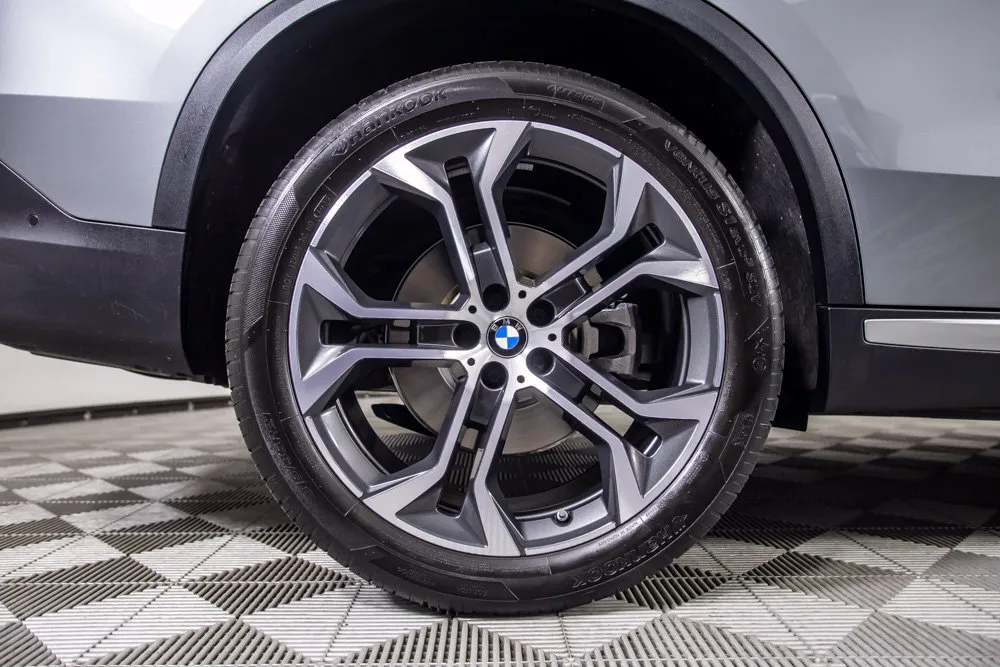 BMW X5 photo 41