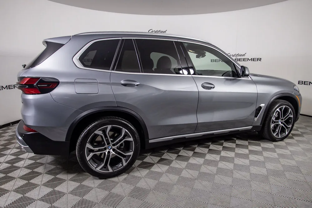 BMW X5 photo 4