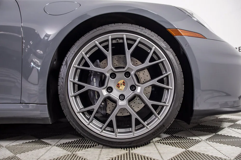 Porsche 911 photo 39
