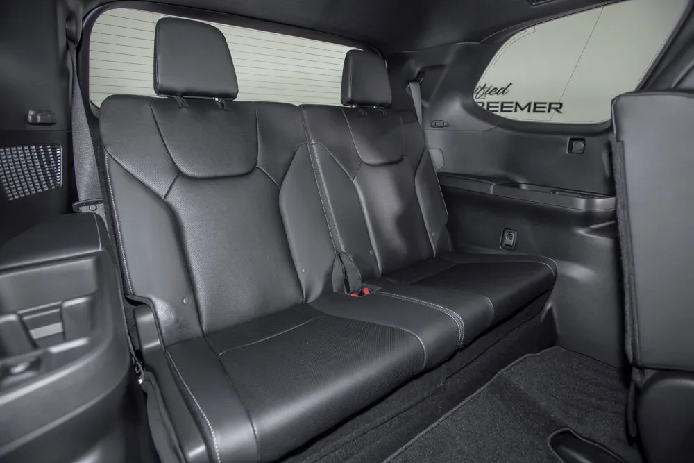 Lexus TX photo 17