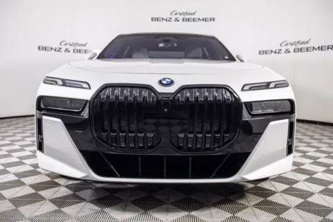 More photos of 2023 BMW i7 xDrive60 at Certified Benz & Beemer, AZ