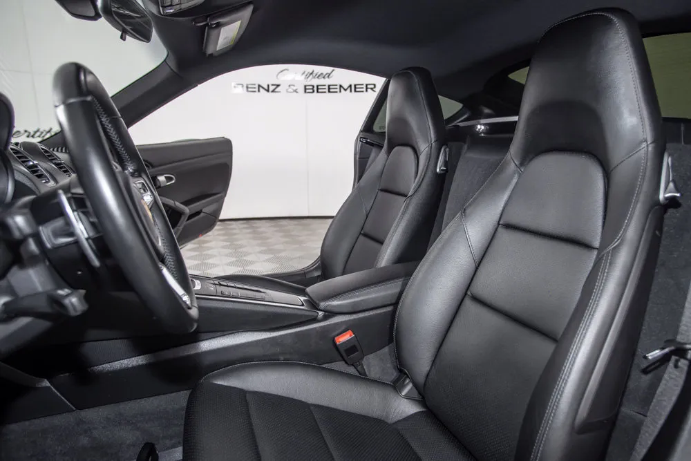 Porsche 718 Cayman photo 14