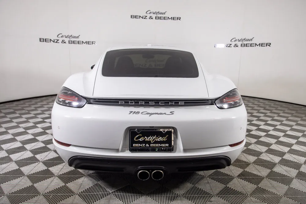 Porsche 718 Cayman photo 8