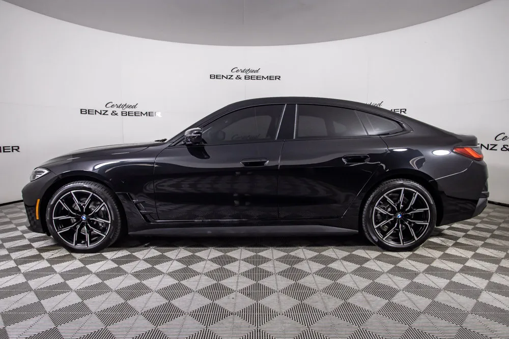 BMW i4 photo 10
