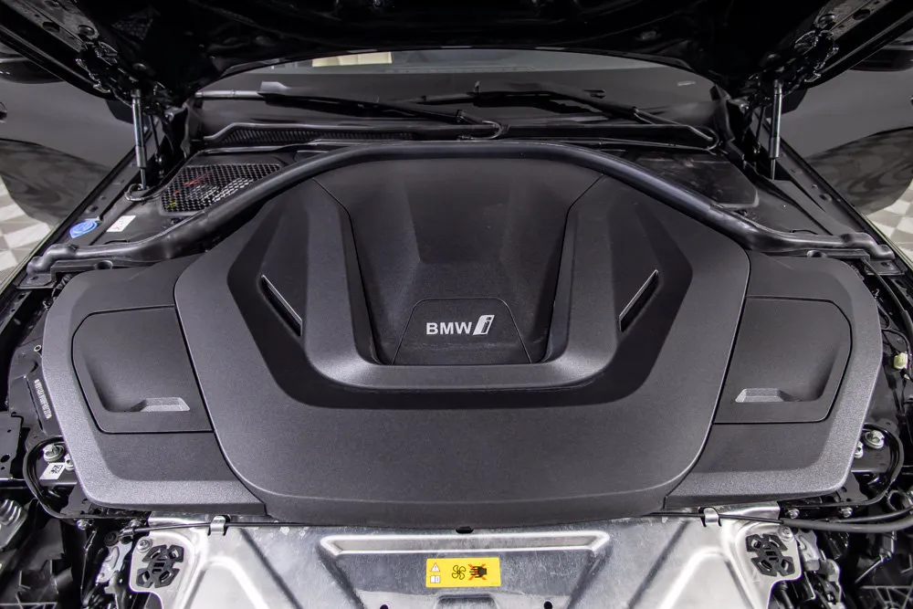 BMW i4 photo 46