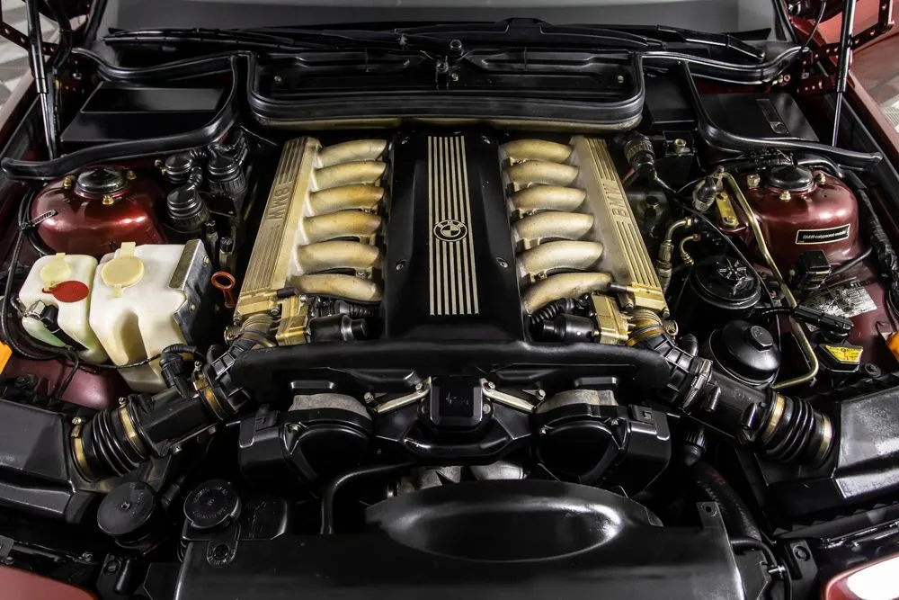 BMW 8 Series photo 46