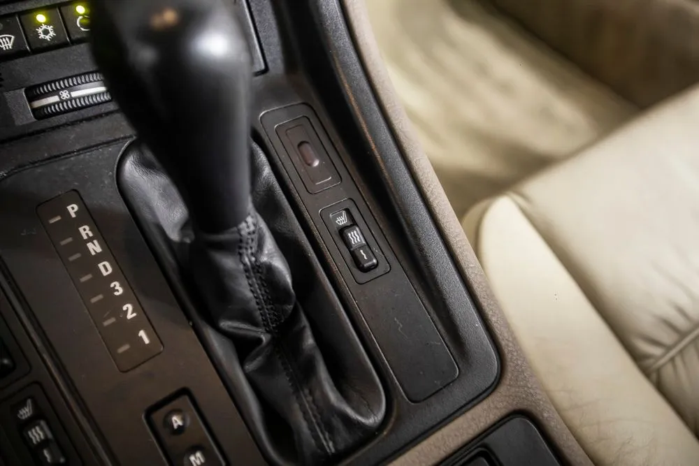 BMW 8 Series photo 34
