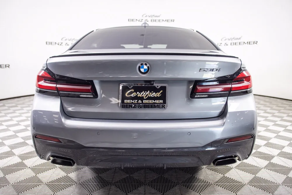 BMW 5 Series photo 7
