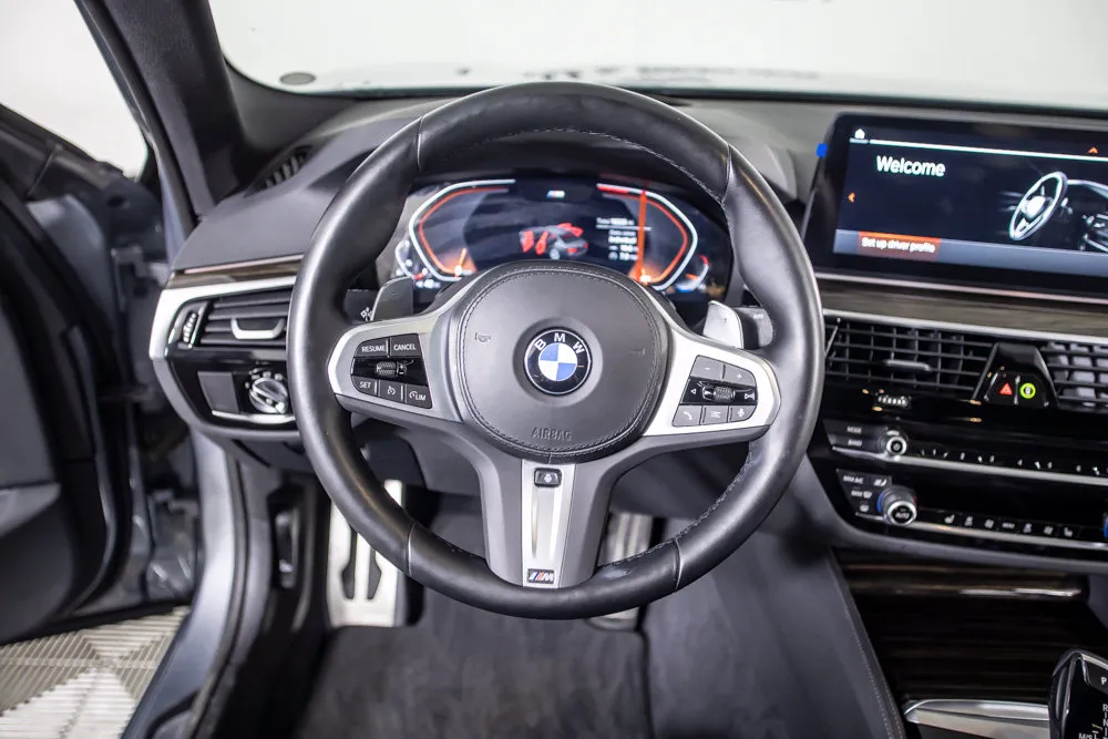 BMW 5 Series photo 23