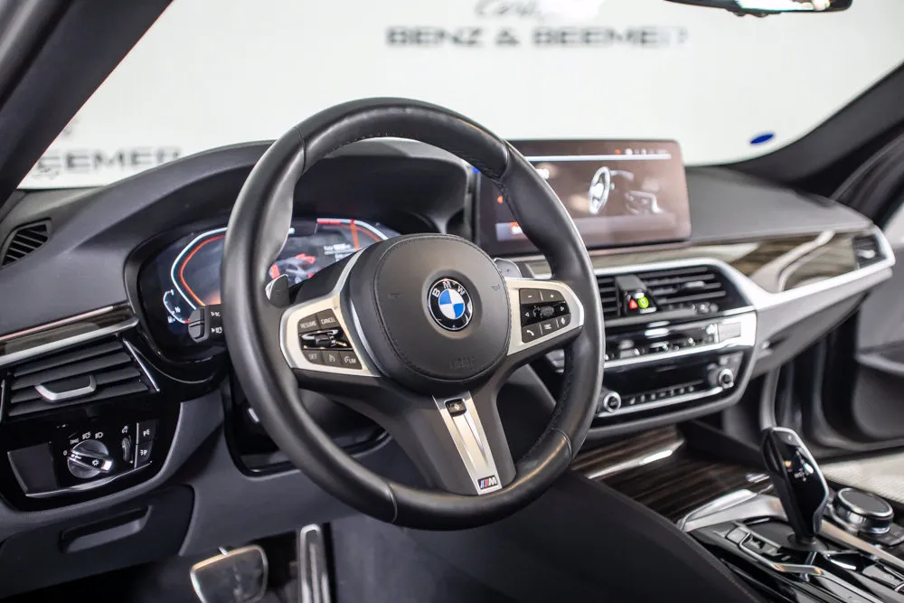BMW 5 Series photo 21