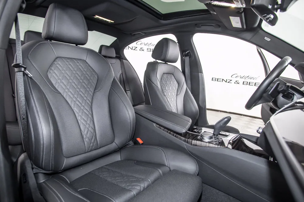 BMW 5 Series photo 16