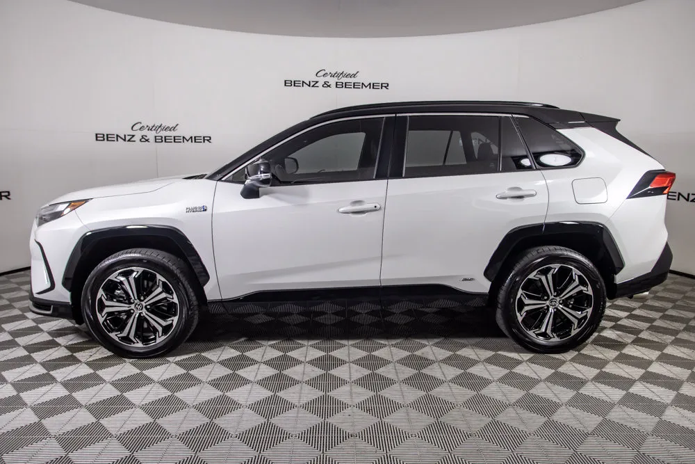 Toyota RAV4 photo 9