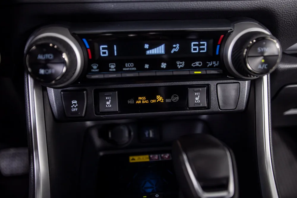 Toyota RAV4 photo 29