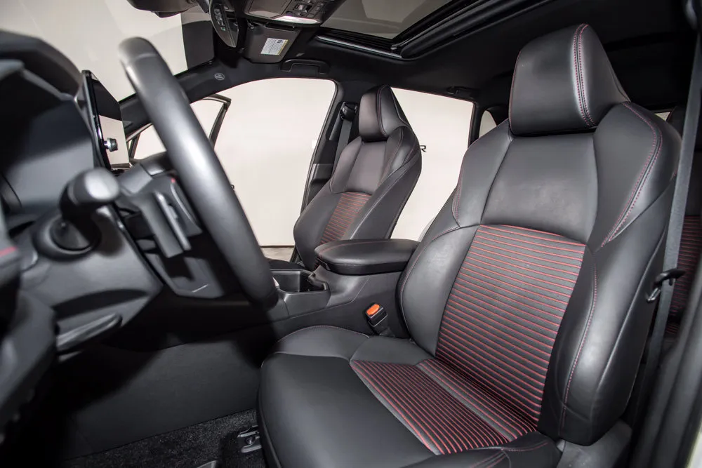 Toyota RAV4 photo 11