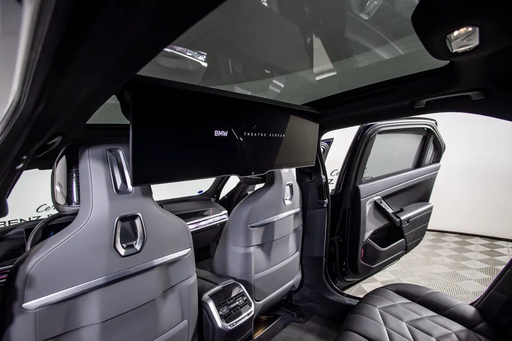 BMW 7 Series photo 23