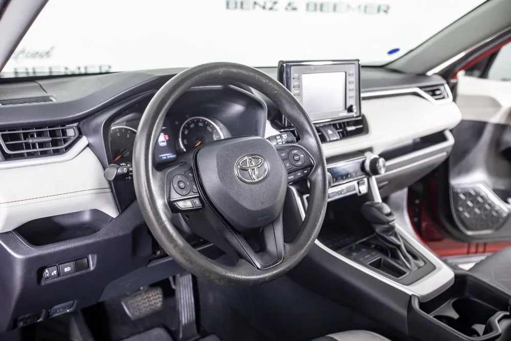 Toyota RAV4 photo 21
