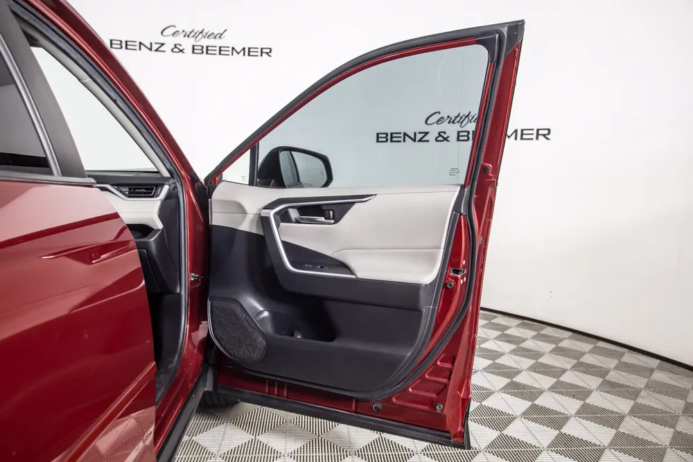 Toyota RAV4 photo 19