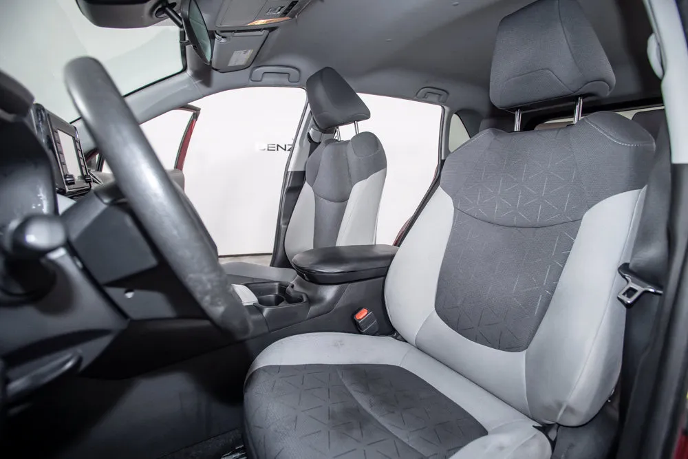 Toyota RAV4 photo 13
