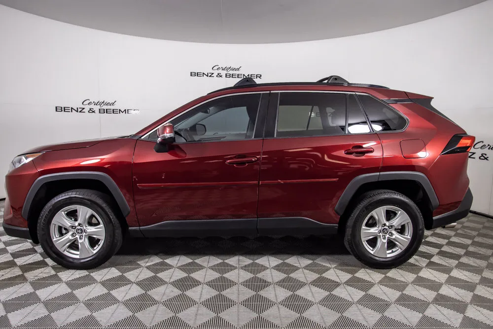 Toyota RAV4 photo 10