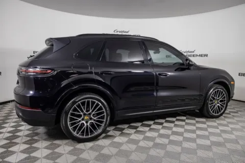More photos of 2019 Porsche Cayenne at Certified Benz & Beemer, AZ
