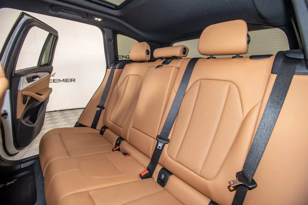 BMW X3 photo 14