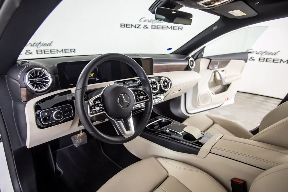 Mercedes-Benz CLA photo 20