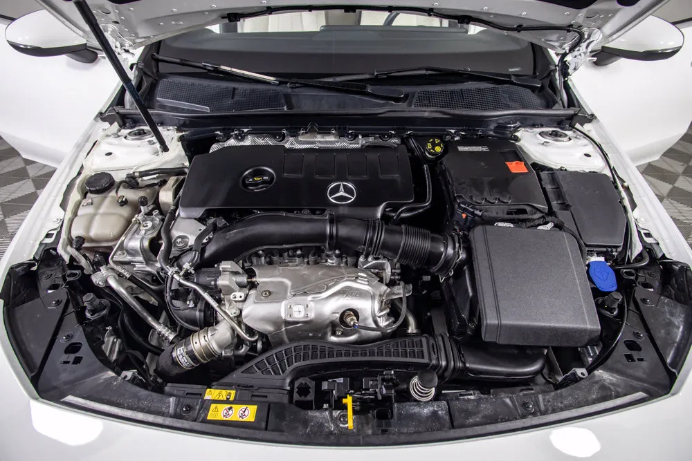 Mercedes-Benz CLA photo 45