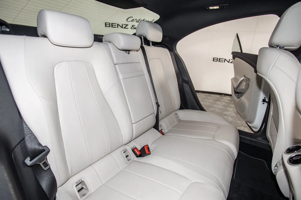 Mercedes-Benz CLA photo 15