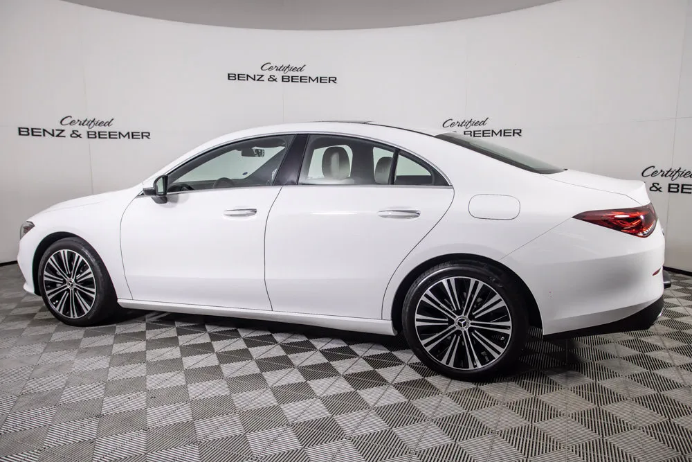 Mercedes-Benz CLA photo 11