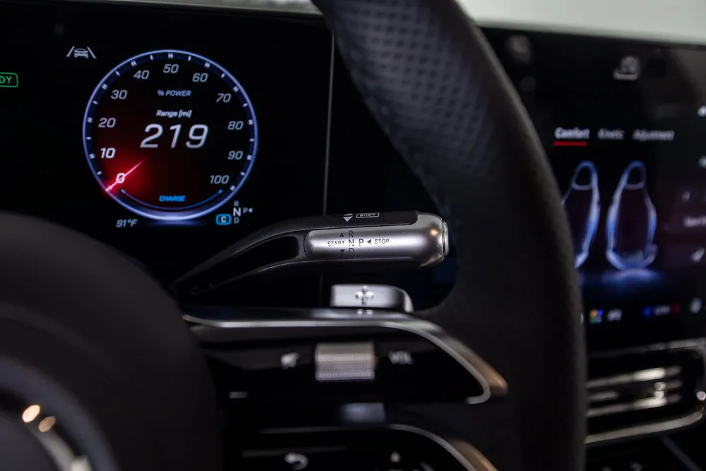 Mercedes-Benz CLA photo 37