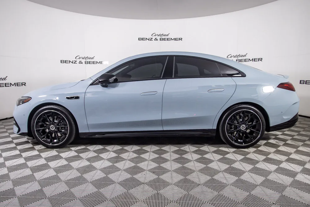 Mercedes-Benz CLA photo 10