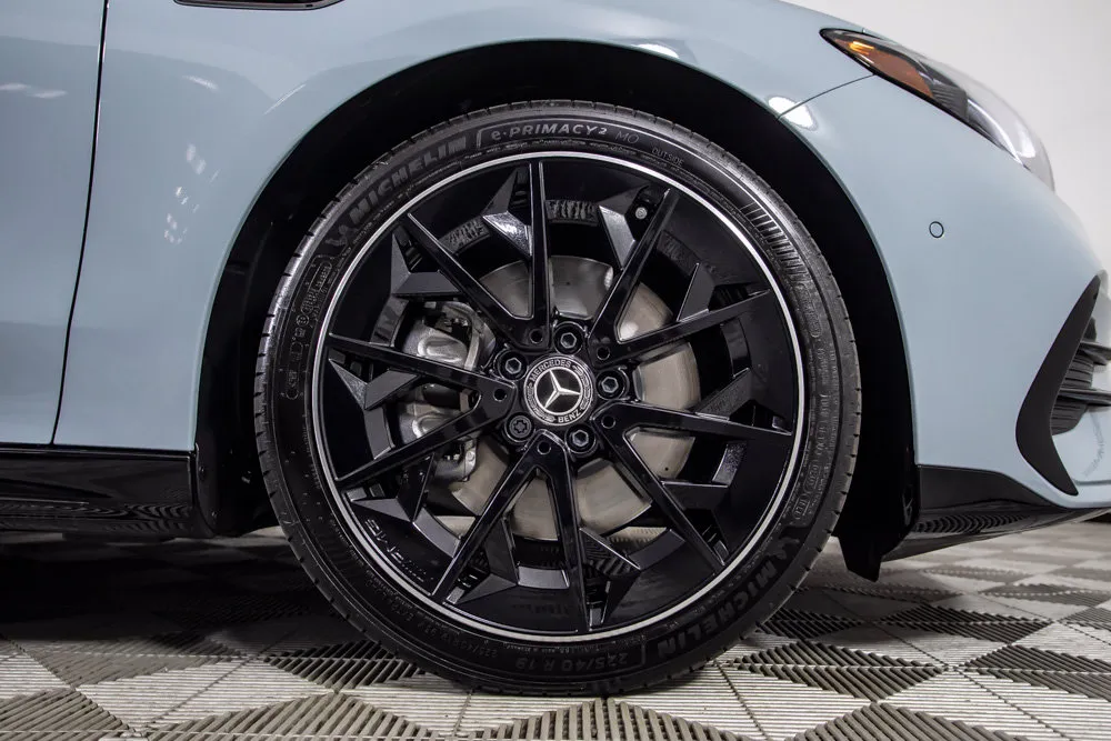Mercedes-Benz CLA photo 46