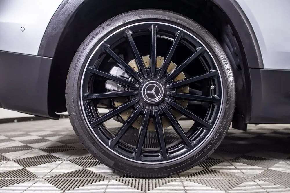 Mercedes-Benz GLB photo 42