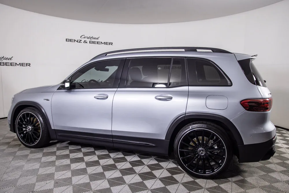 Mercedes-Benz GLB photo 11