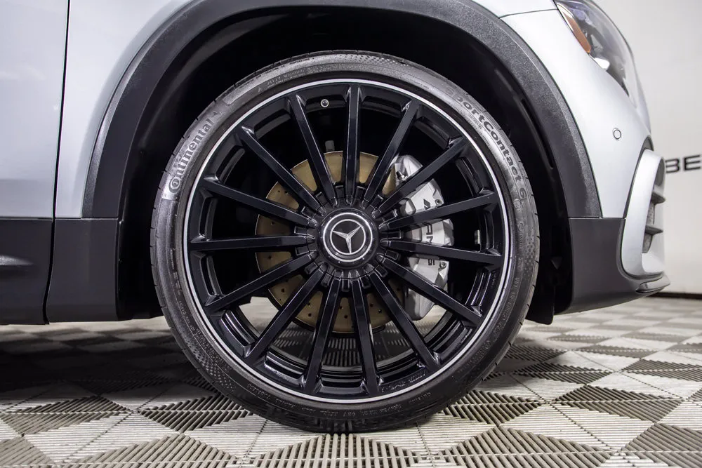 Mercedes-Benz GLB photo 41